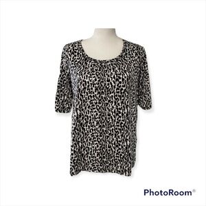 Michael Kors short sleeve pullover animal print top size M